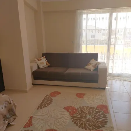 Coral Garden Apartment *